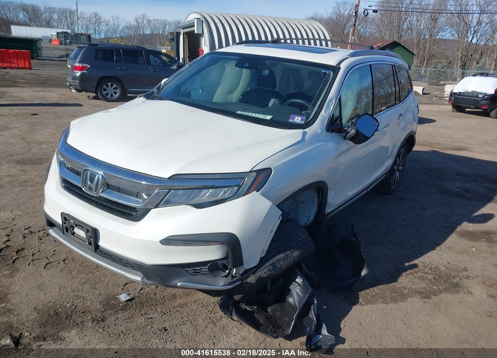 2019 HONDA PILOT TOURING VIN: 5FNYF6H66KB073553