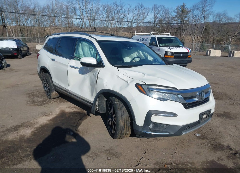 2019 HONDA PILOT TOURING VIN: 5FNYF6H66KB073553