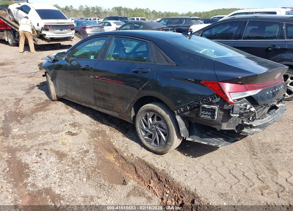 2024 HYUNDAI ELANTRA VIN: KMHLM4DG1RU786957