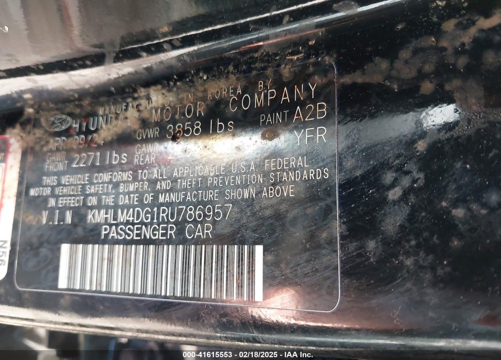 2024 HYUNDAI ELANTRA VIN: KMHLM4DG1RU786957