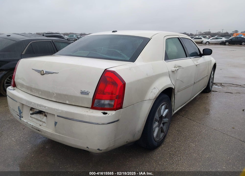 2007 CHRYSLER 300 TOURING VIN: 2C3KA53G27H629412