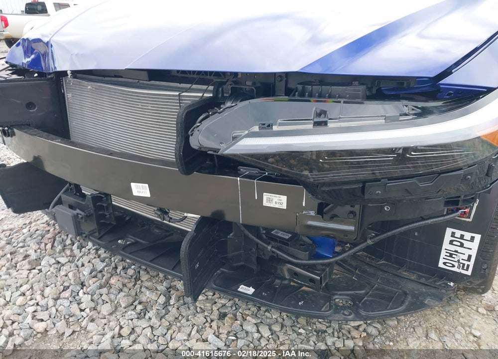 2025 HYUNDAI ELANTRA VIN: KMHLS4DG0SU921096