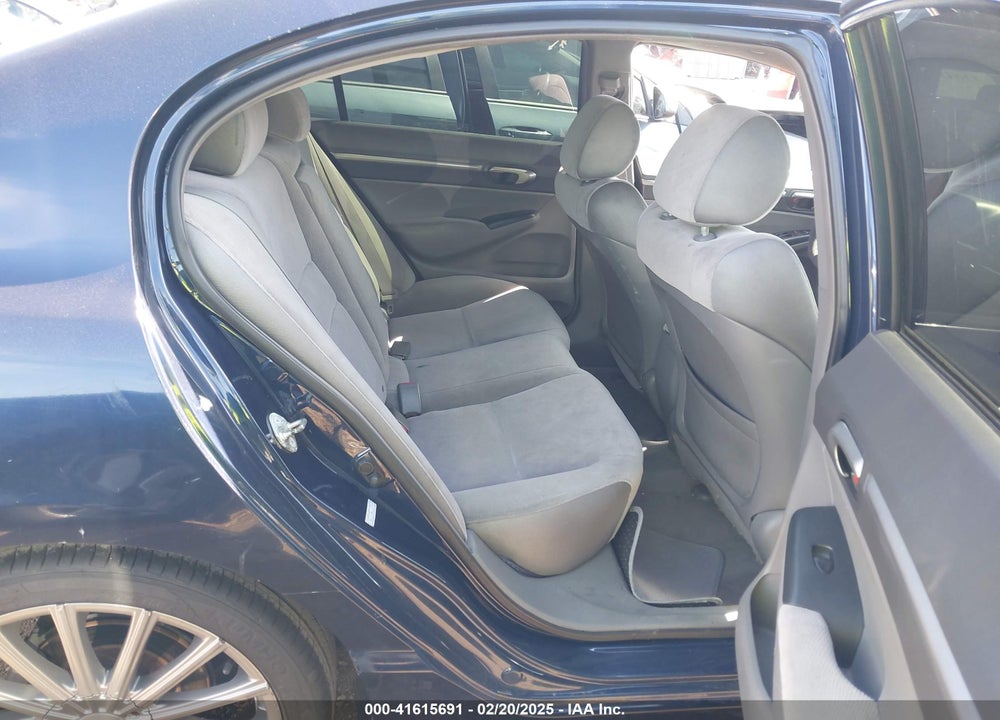 2006 HONDA CIVIC VIN: 1HGFA16886L133074