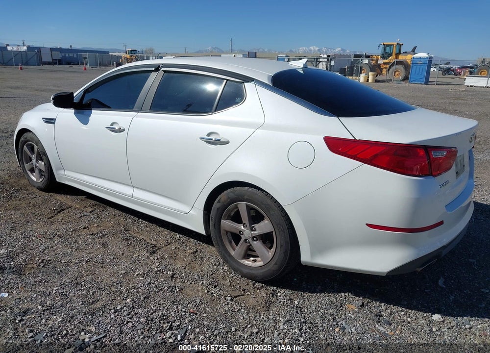 2015 KIA OPTIMA VIN: KNAGM4A77F5650930