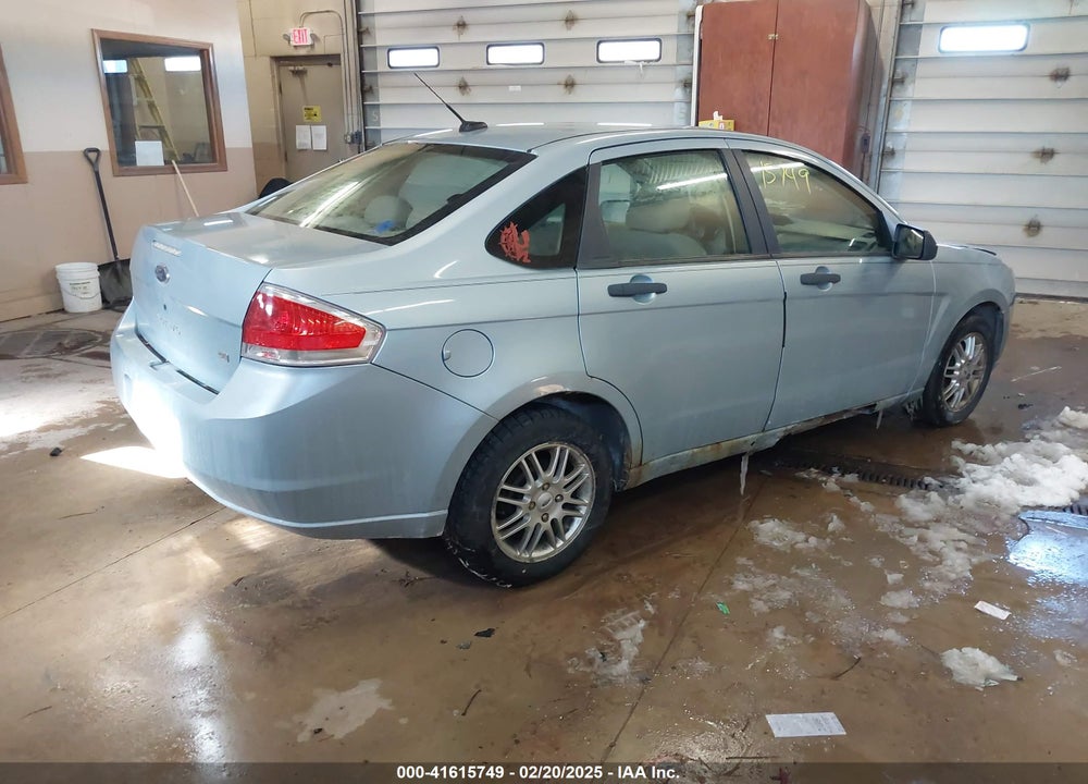 2009 FORD FOCUS SE VIN: 1FAHP35N79W246905