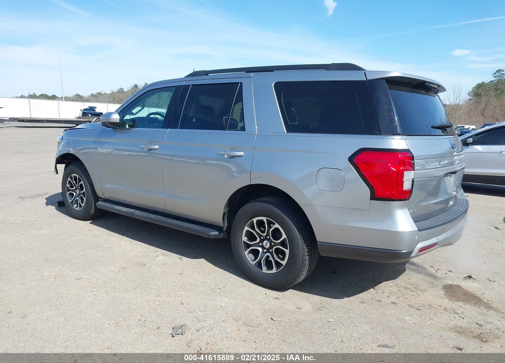 2024 FORD EXPEDITION XLT VIN: 1FMJU1H83REA42618