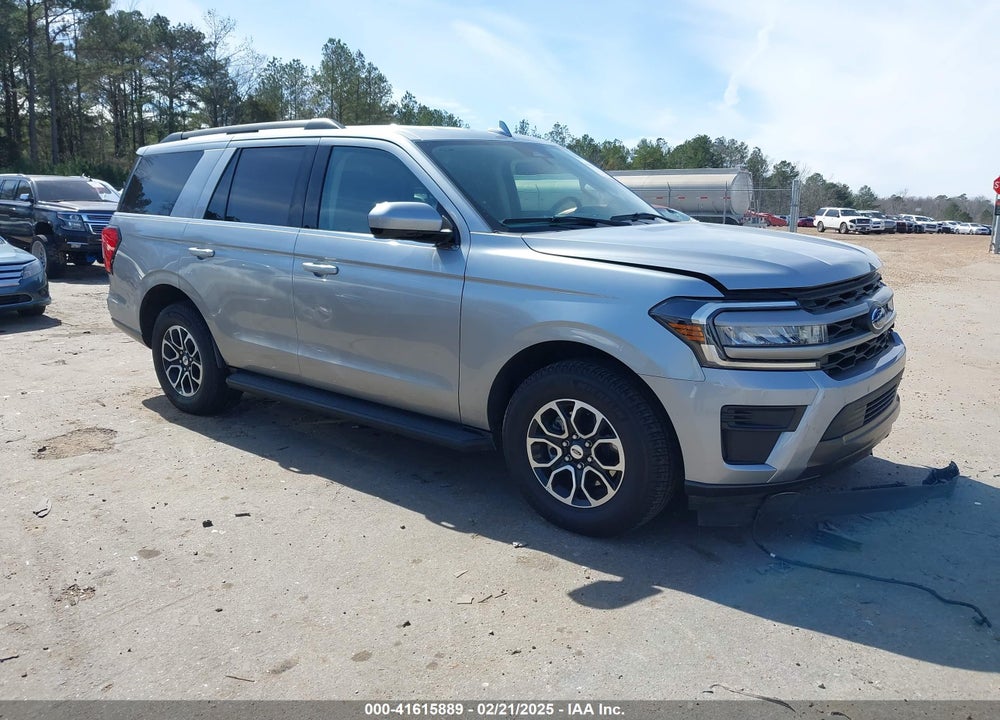 2024 FORD EXPEDITION XLT VIN: 1FMJU1H83REA42618