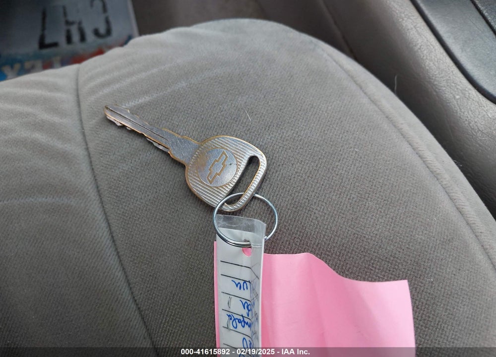 2000 CHEVROLET IMPALA VIN: 2G1WH55KXY9284161