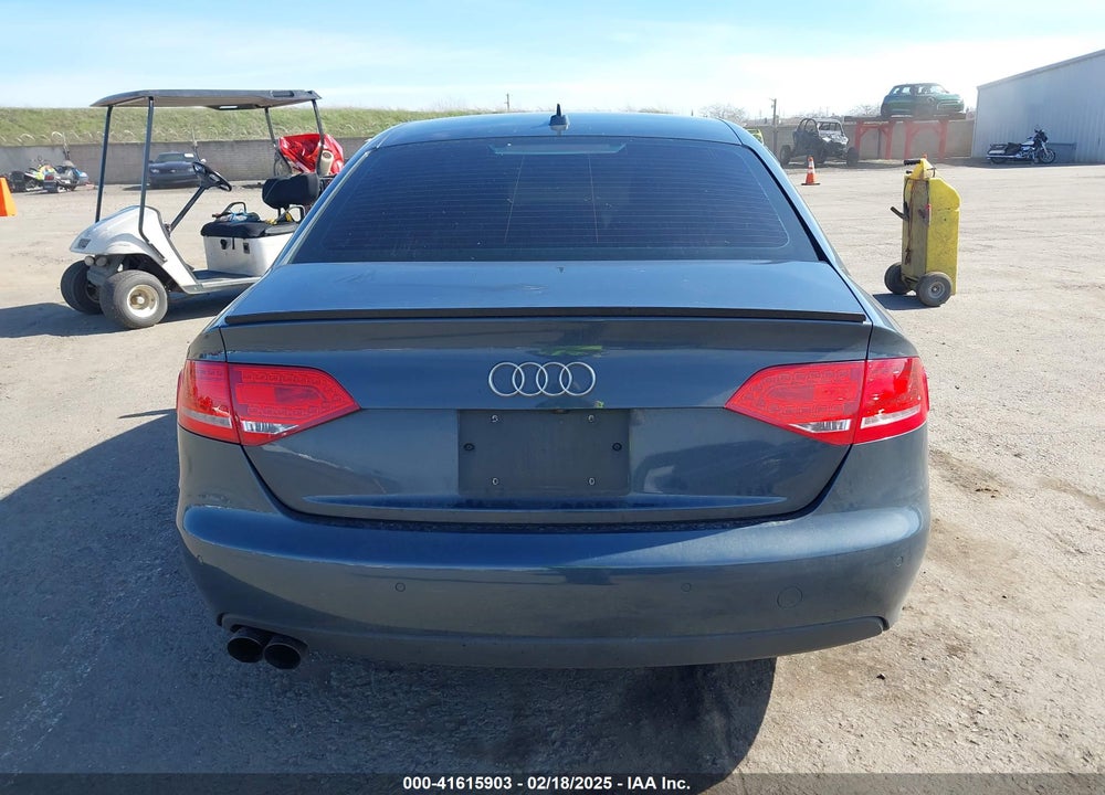 2011 AUDI A4 2.0T PREMIUM VIN: WAUHFAFL4BN028671
