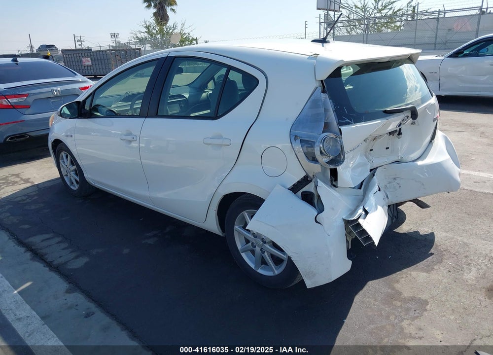 2012 TOYOTA PRIUS C FOUR VIN: JTDKDTB32C1031237