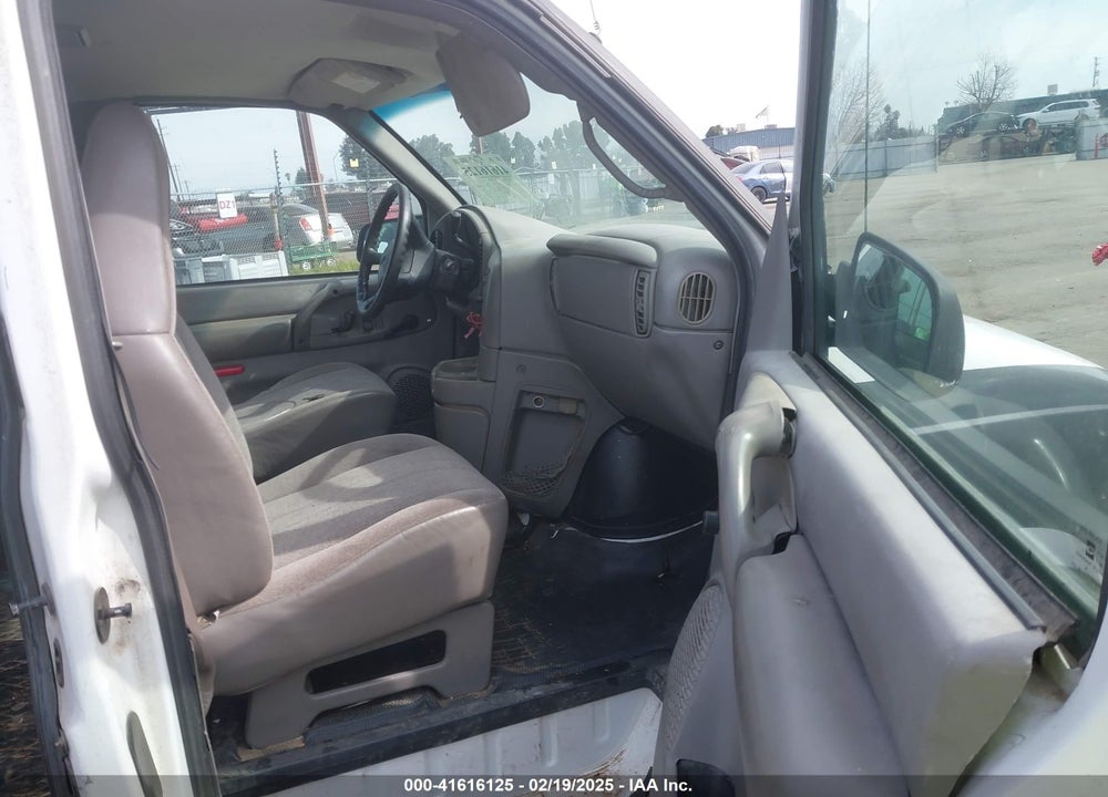 2004 CHEVROLET ASTRO VIN: 1GCDM19X74B109660