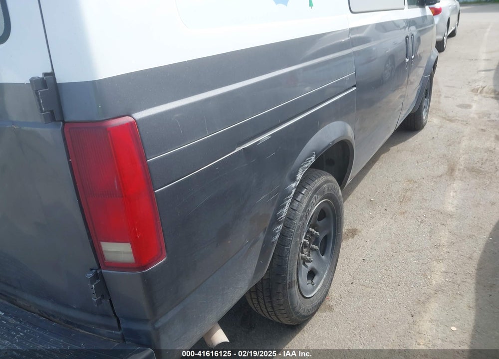 2004 CHEVROLET ASTRO VIN: 1GCDM19X74B109660