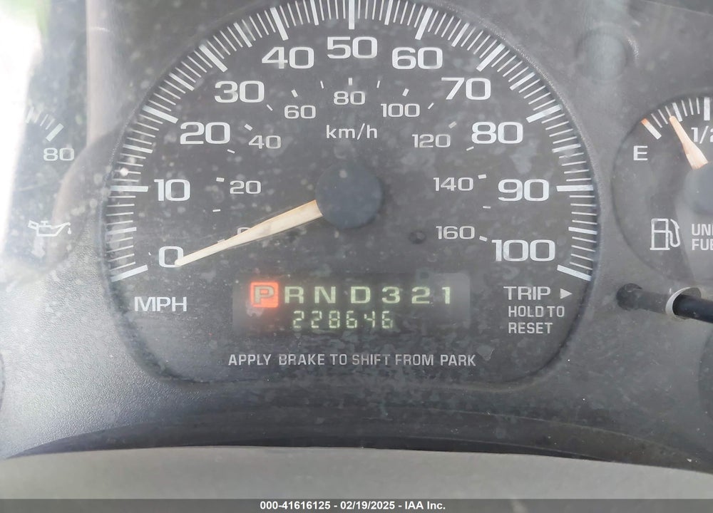 2004 CHEVROLET ASTRO VIN: 1GCDM19X74B109660