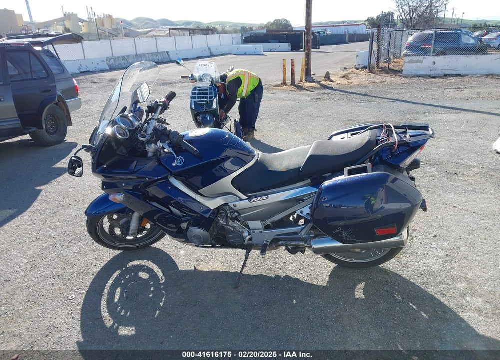 2006 YAMAHA FJR1300 VIN: JYARP15Y06A000120