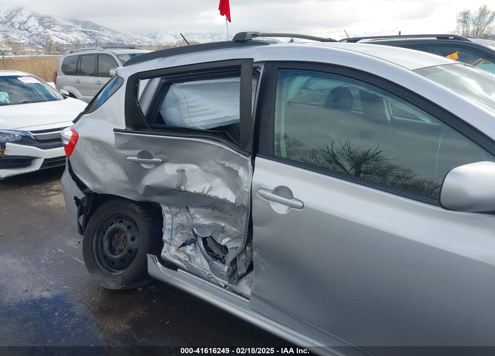 2009 TOYOTA MATRIX VIN: 2T1KU40E09C149558