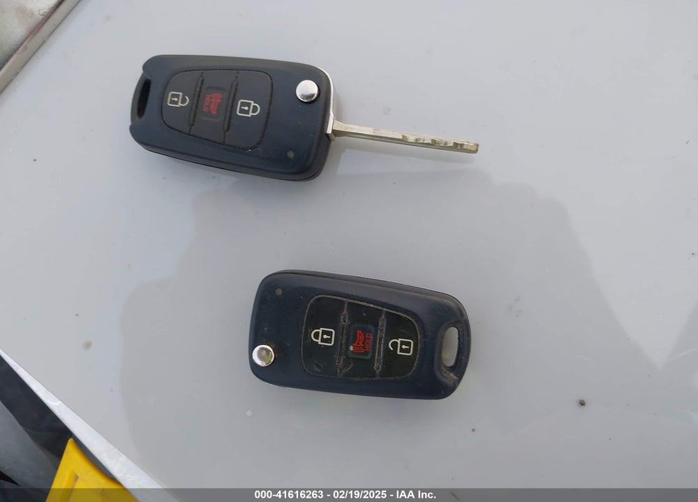 2013 KIA SOUL VIN: KNDJT2A51D7751963