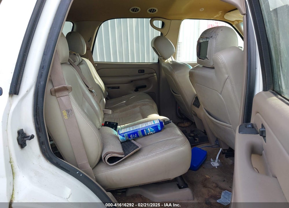 2004 CHEVROLET TAHOE LT VIN: 1GNEK13Z14R150420