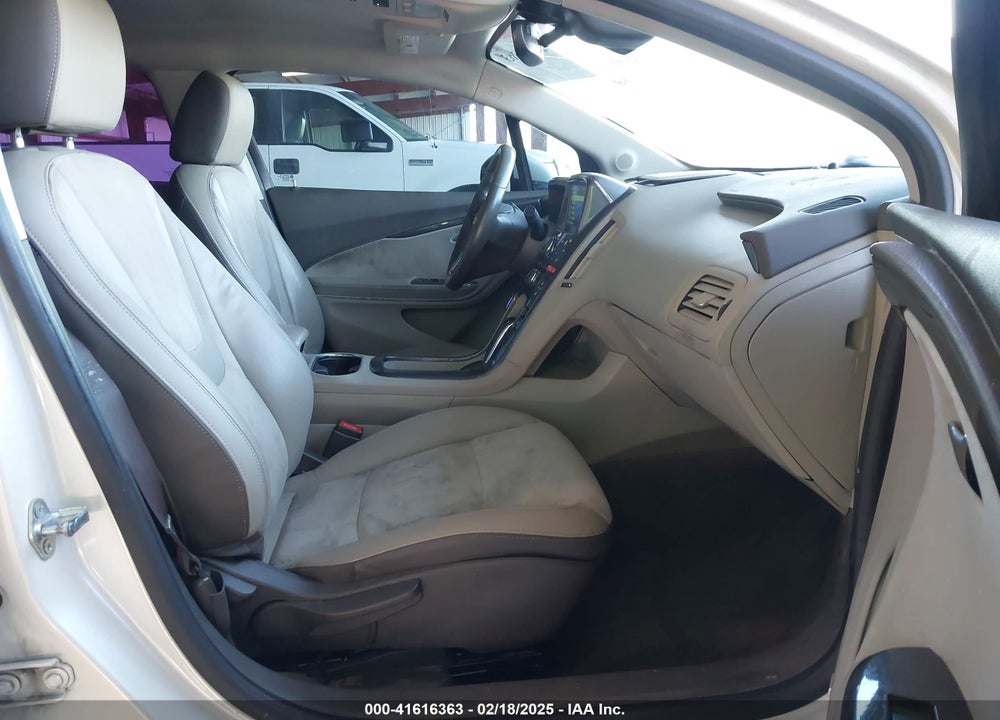 2014 CHEVROLET VOLT VIN: 1G1RH6E44EU154573