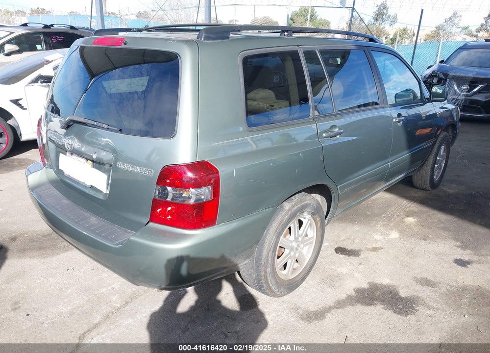 2004 TOYOTA HIGHLANDER VIN: JTEDP21A240010675