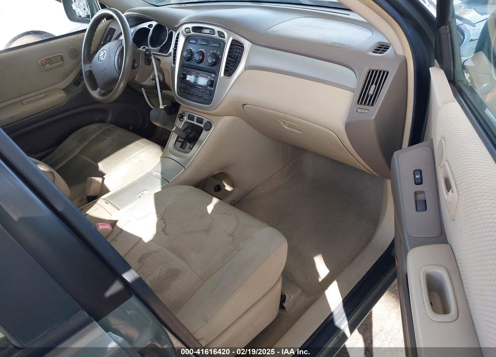 2004 TOYOTA HIGHLANDER VIN: JTEDP21A240010675