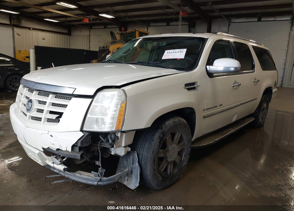 2007 CADILLAC ESCALADE ESV VIN: 1GYFK66867R239671