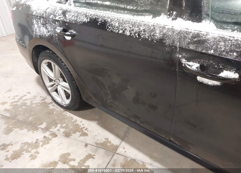 2014 VOLKSWAGEN PASSAT VIN: 1VWBN7A3XEC089977