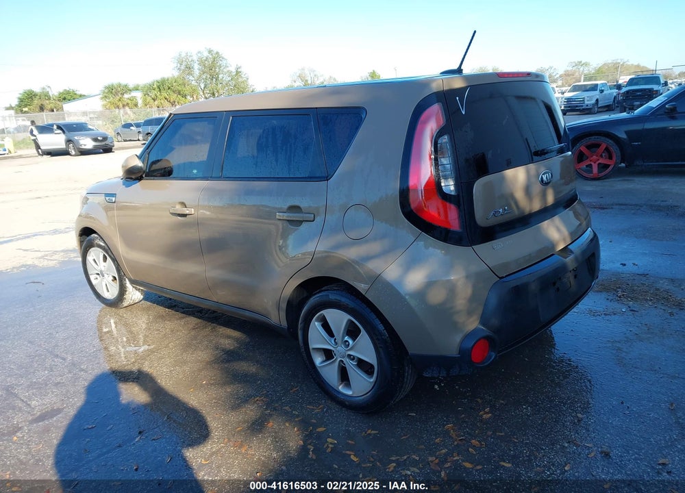 2016 KIA SOUL VIN: KNDJN2A20G7311575