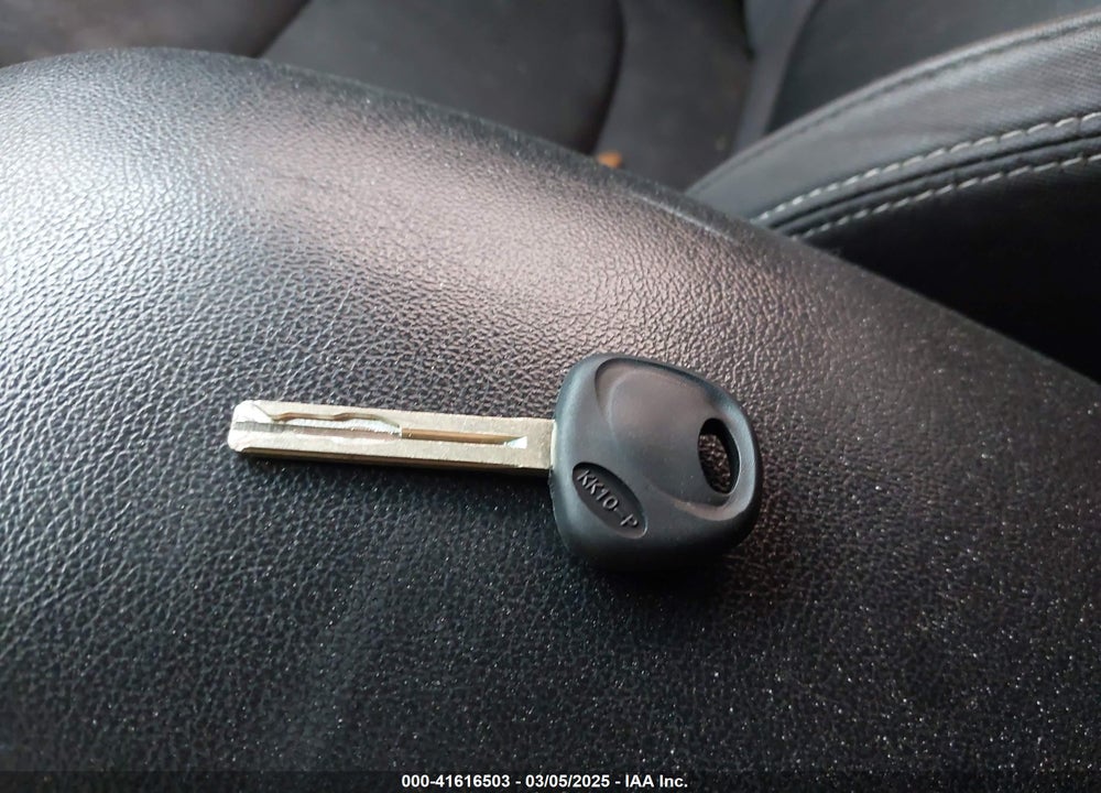 2016 KIA SOUL VIN: KNDJN2A20G7311575