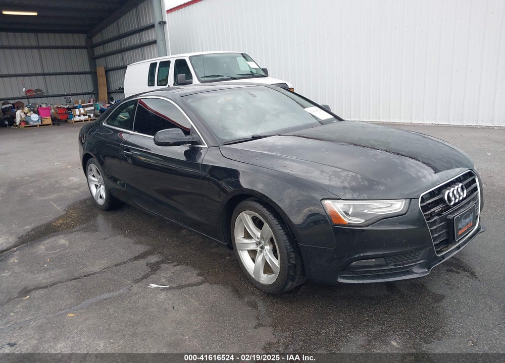 2014 AUDI A5 2.0T PREMIUM VIN: WAULFAFRXEA028541