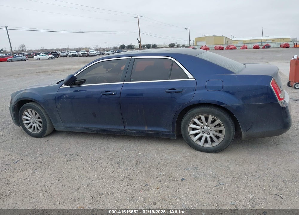2014 CHRYSLER 300 VIN: 2C3CCAAG8EH376085