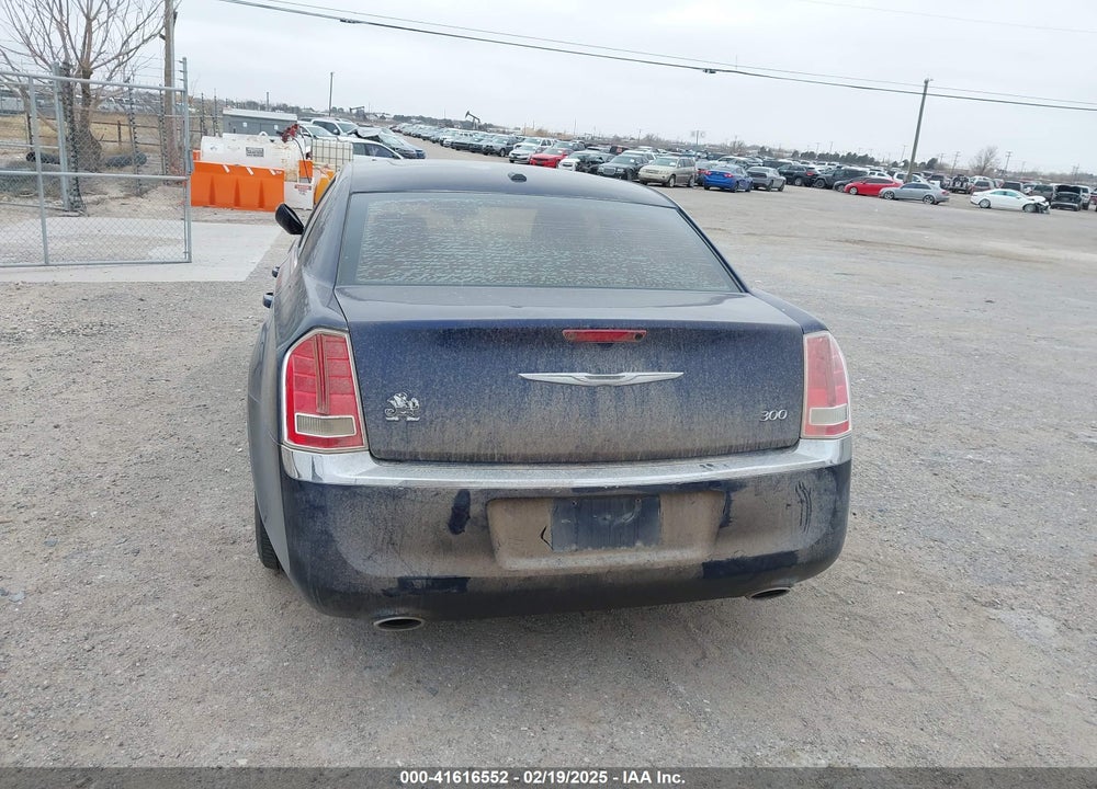 2014 CHRYSLER 300 VIN: 2C3CCAAG8EH376085
