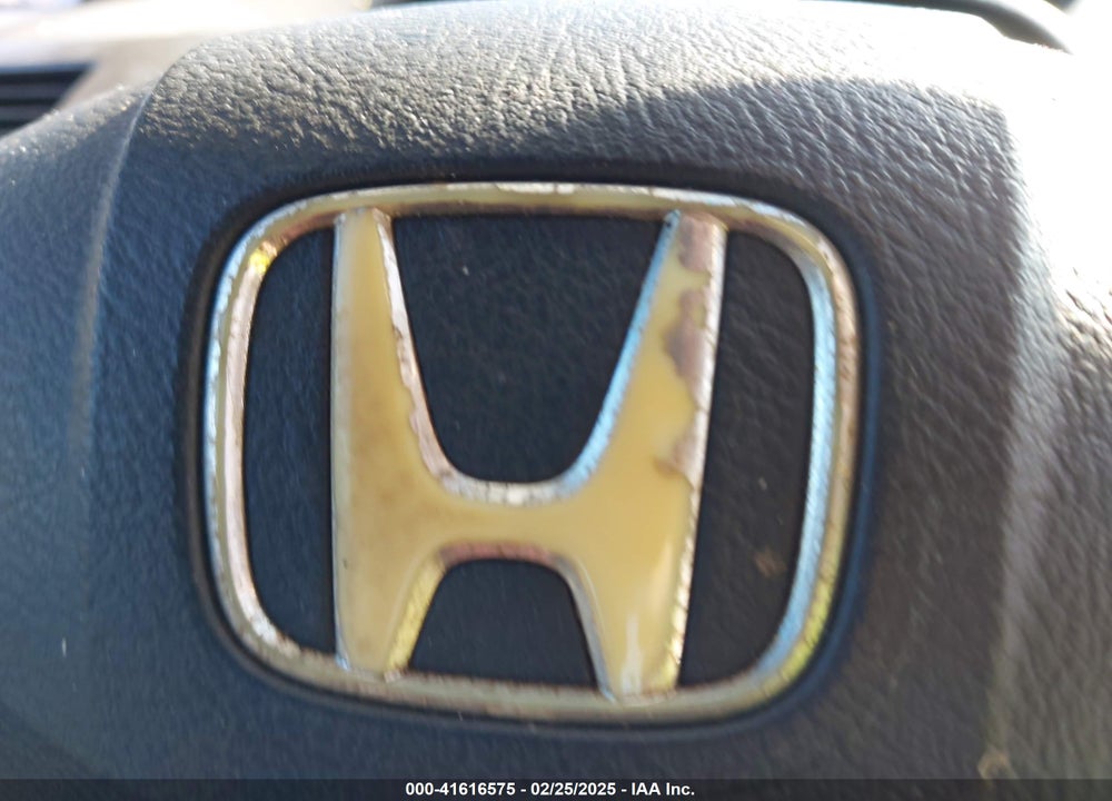 2008 HONDA CIVIC LX VIN: 2HGFA16518H317858