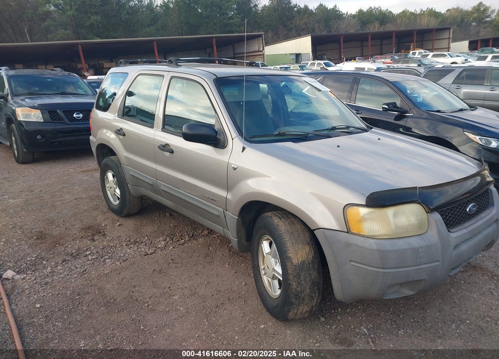 2001 FORD ESCAPE XLS VIN: 1FMYU01141KA46852