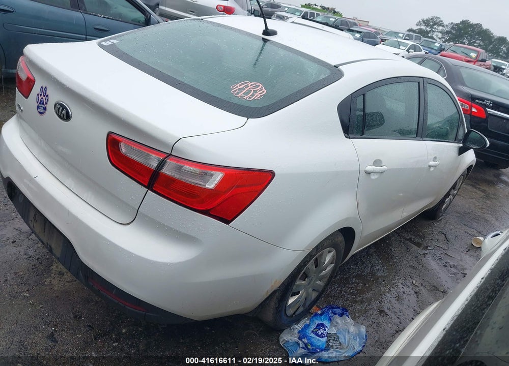 2015 KIA RIO VIN: KNADM4A38F6464582