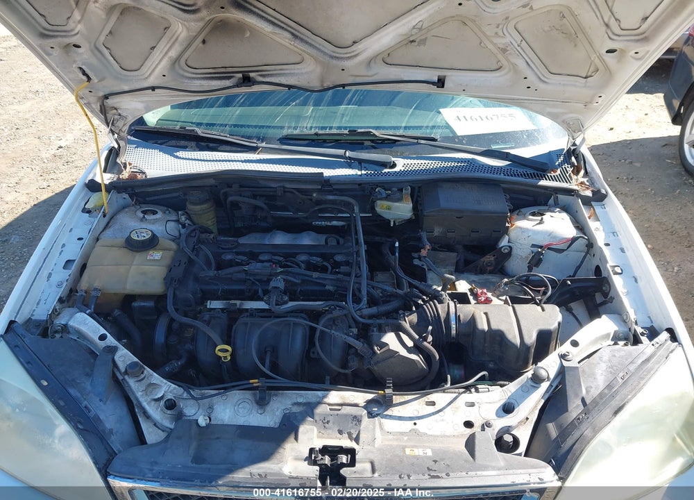 2005 FORD FOCUS ZX3 VIN: 3FAFP31N15R159897