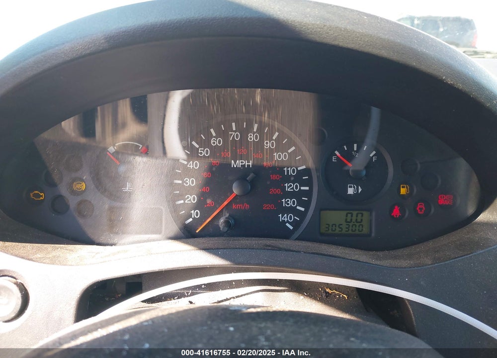 2005 FORD FOCUS ZX3 VIN: 3FAFP31N15R159897