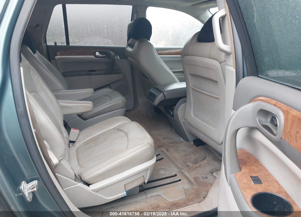 2010 BUICK ENCLAVE 1XL VIN: 5GALRBED8AJ100564