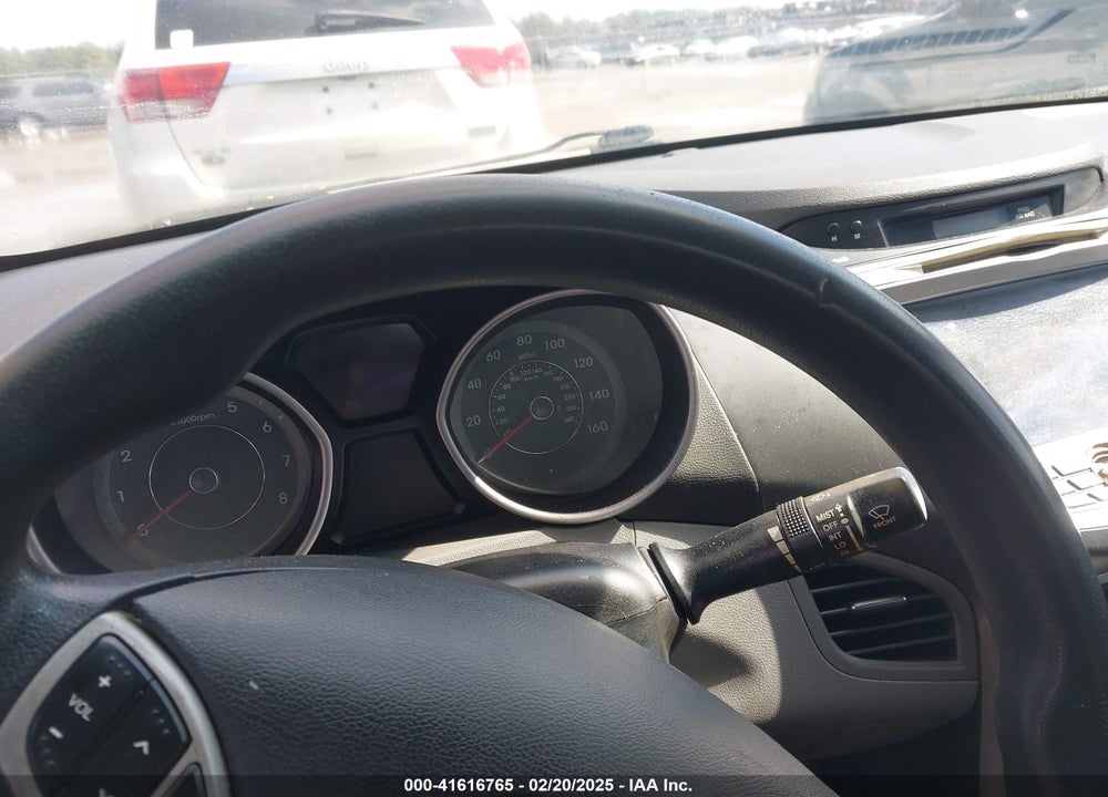 2012 HYUNDAI ELANTRA VIN: KMHDH4AE6CU383284