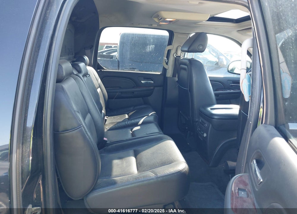 2008 CADILLAC ESCALADE EXT VIN: 3GYFK62838G209857