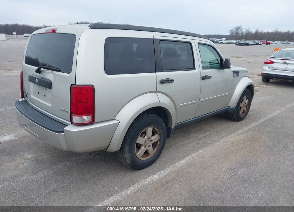 2008 DODGE NITRO SXT VIN: 1D8GU28K28W209223