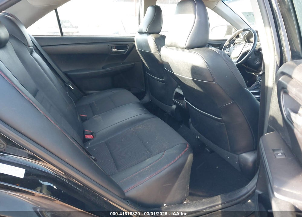 2017 TOYOTA CAMRY VIN: 4T1BF1FK4HU748305