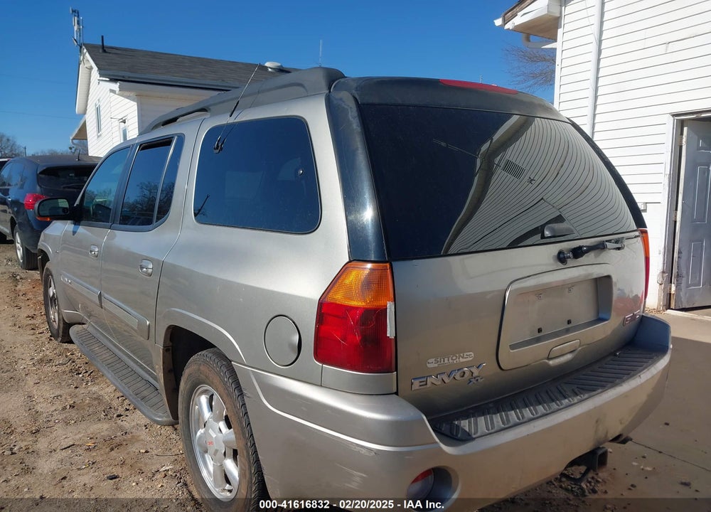2003 GMC ENVOY XL SLT VIN: 1GKES16P536200128