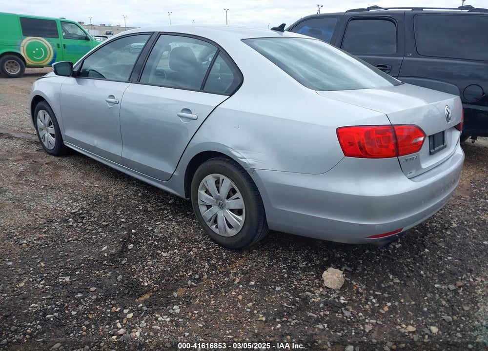 2014 VOLKSWAGEN JETTA VIN: 3VWD17AJ6EM238886