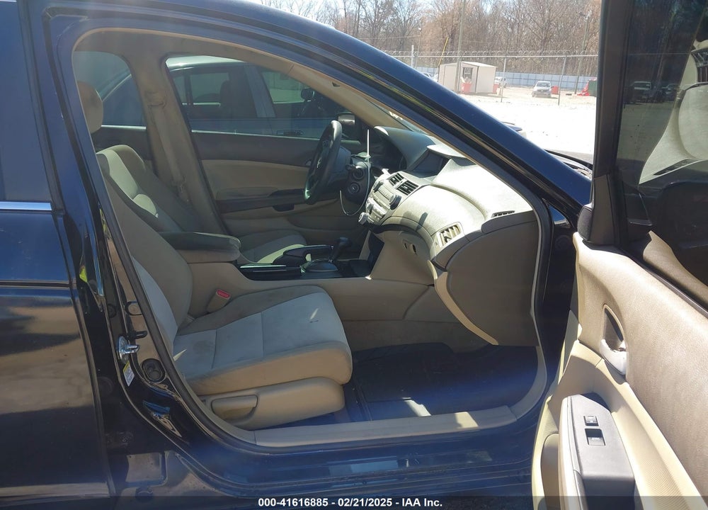 2008 HONDA ACCORD VIN: 1HGCP26458A078974