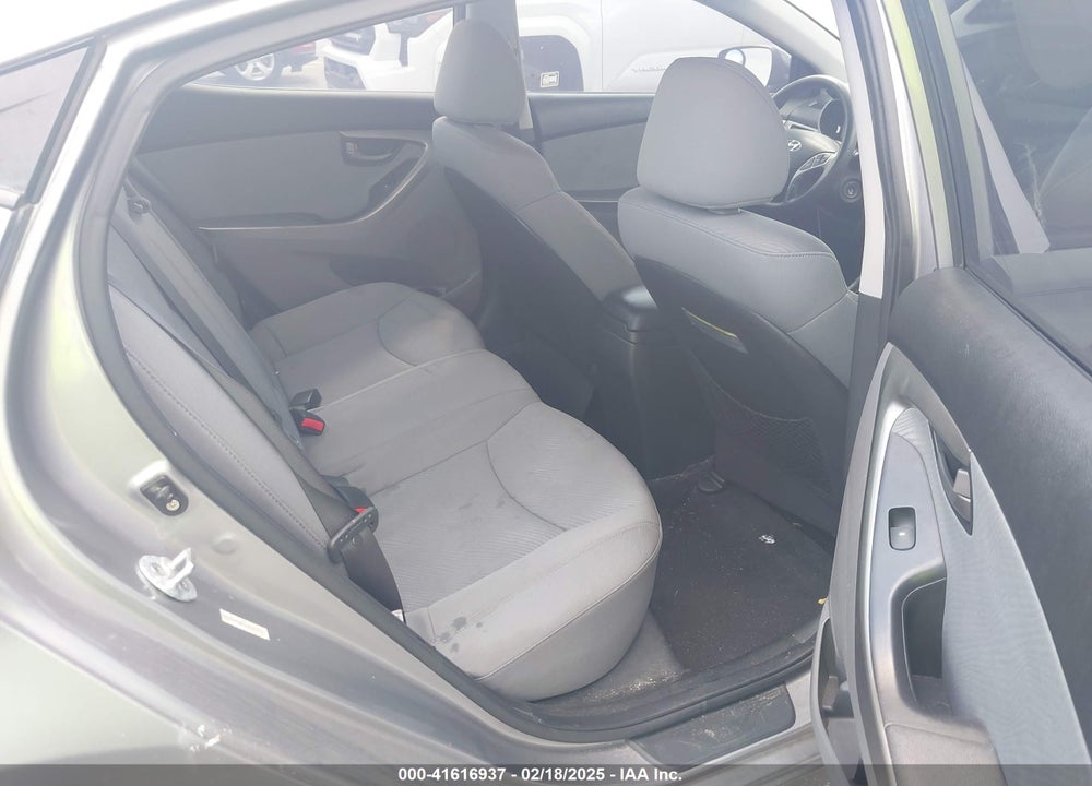 2011 HYUNDAI ELANTRA VIN: KMHDH4AEXBU113022