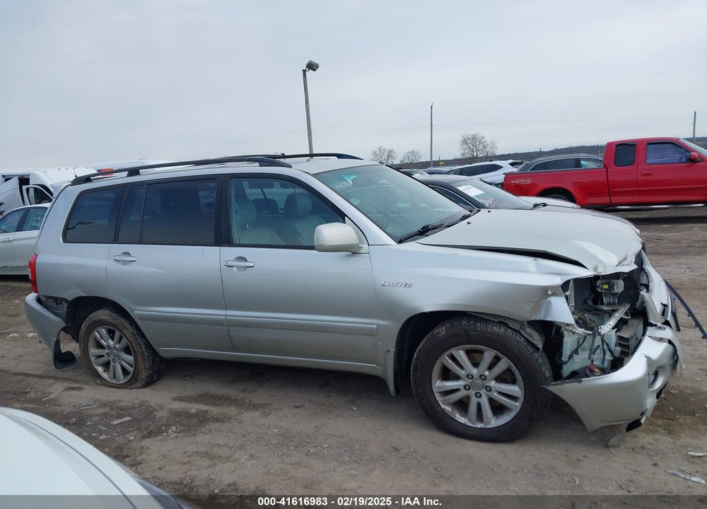 2006 TOYOTA HIGHLANDER HYBRID LIMITED V6 VIN: JTEEW21A660005649