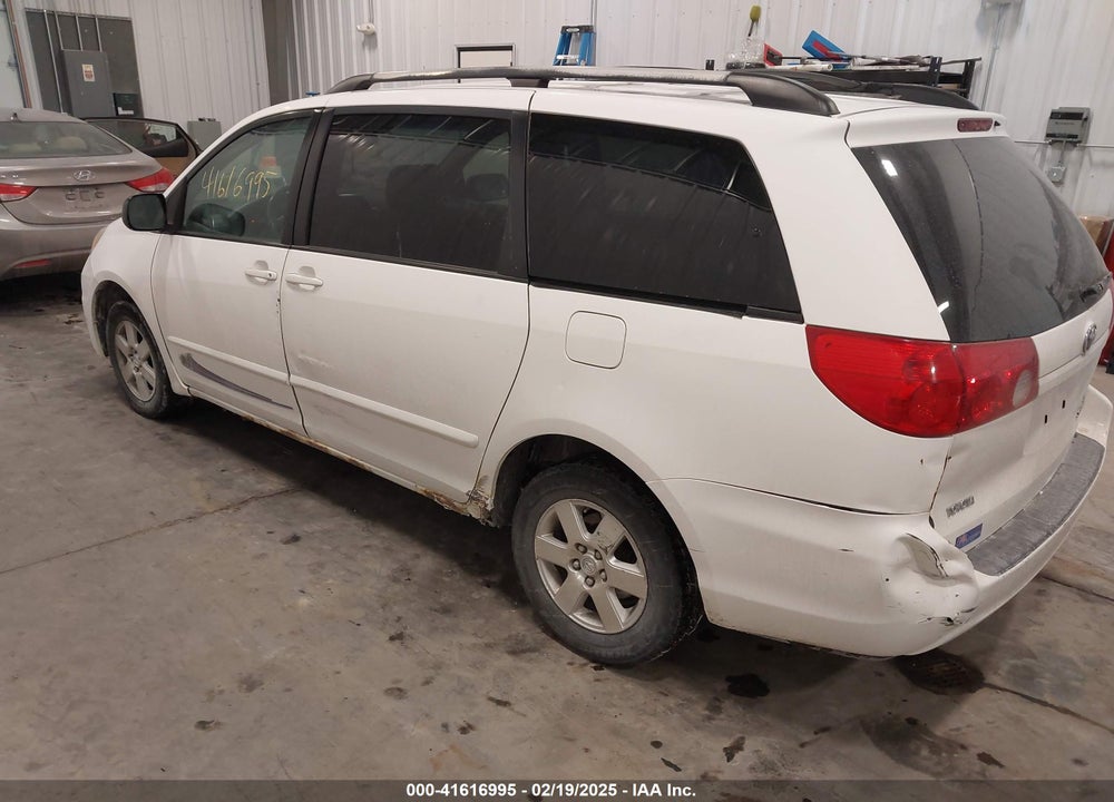 2007 TOYOTA SIENNA LE VIN: 5TDZK23C47S036557