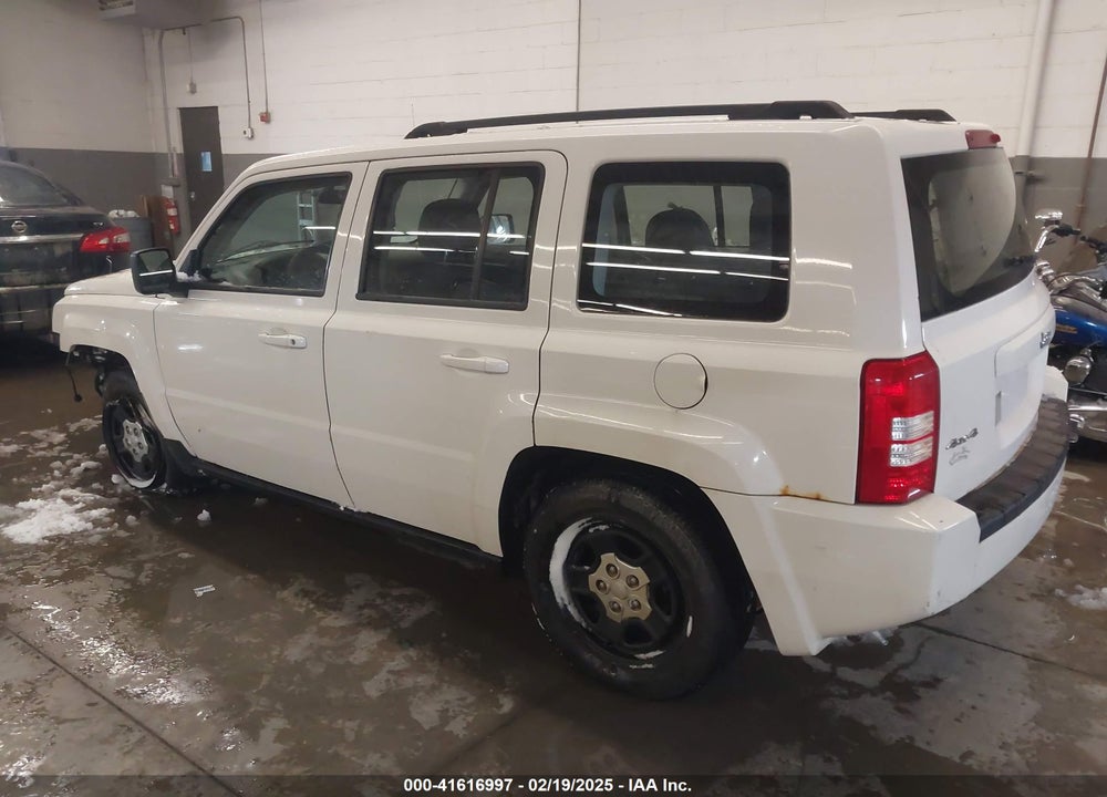2010 JEEP PATRIOT SPORT VIN: 1J4NF2GB2AD591444
