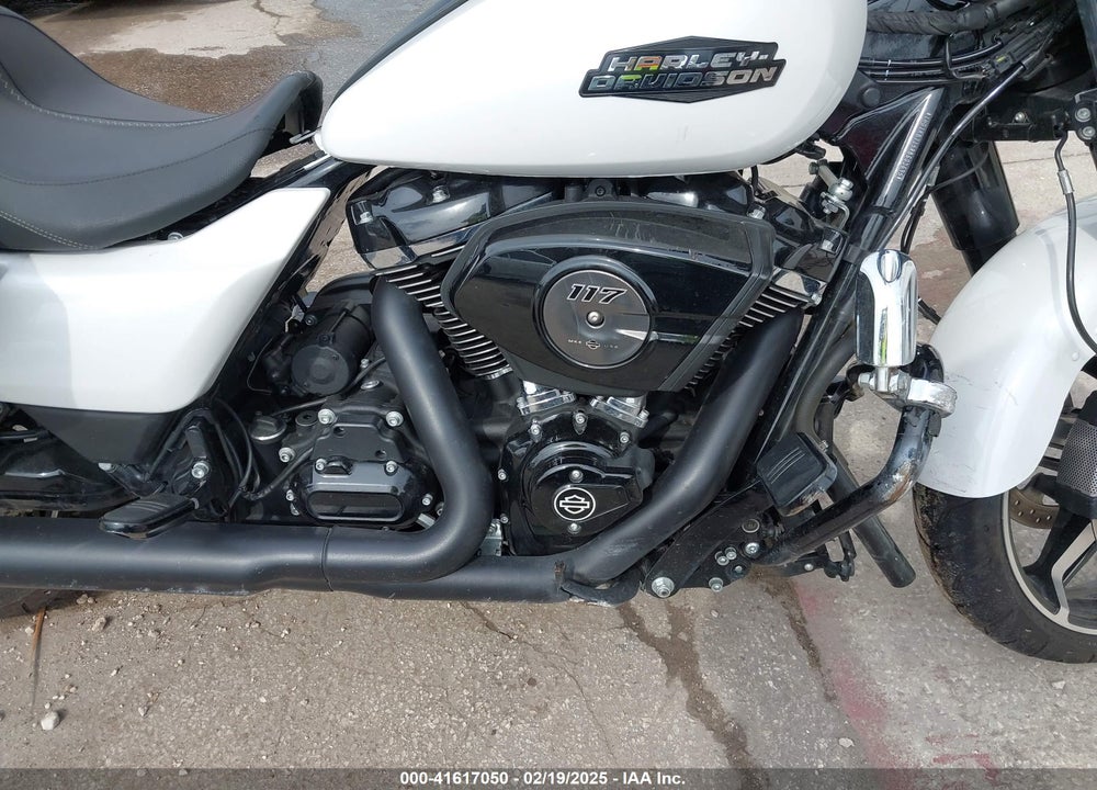 2024 HARLEY-DAVIDSON FLHX VIN: 1HD1KB715RB603695