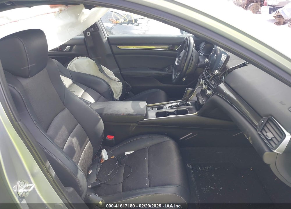 2018 HONDA ACCORD VIN: 1HGCV1F34JA246262